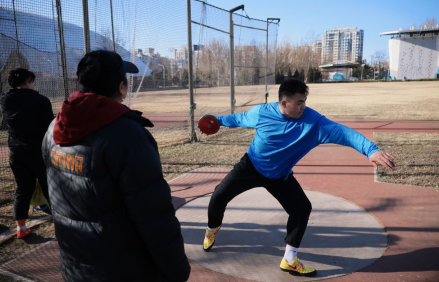 在线百家乐与其他扑克游戏的对比
