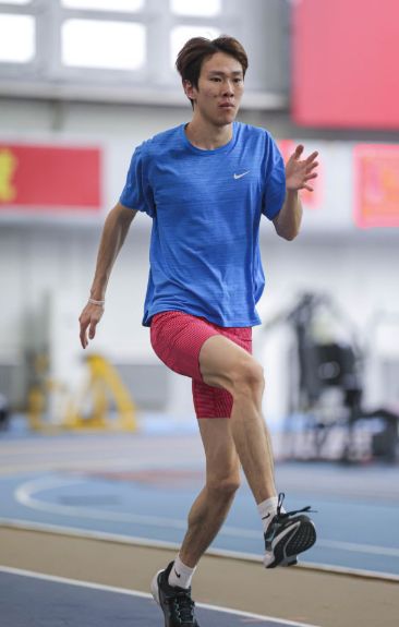 百家乐破解中的技巧与运气之争